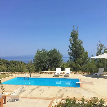 The Evergreen Pine Villa *