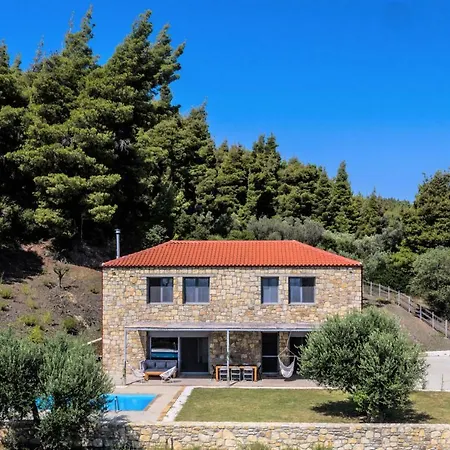 Villa The Evergreen Pine Agios Nikolaos (Chalkidiki)