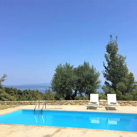 Villa The Evergreen Pine Agios Nikolaos (Chalkidiki)